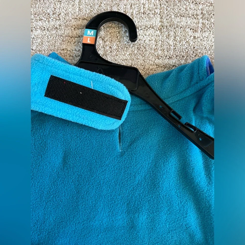 NWT - YOULY - Fleece Pet Coat - M/L - Blue‎